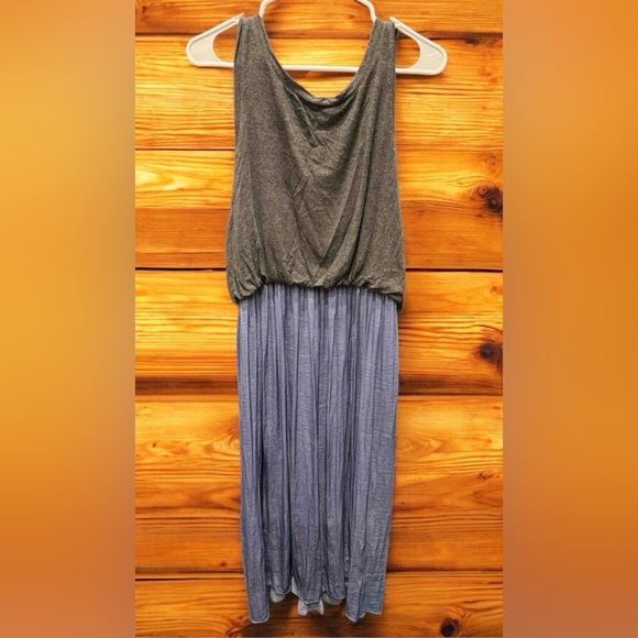 LOFT Dresses & Skirts - LOFT Gray and Blue Midi Dress XL stretchy pit to pit 18in length 50in